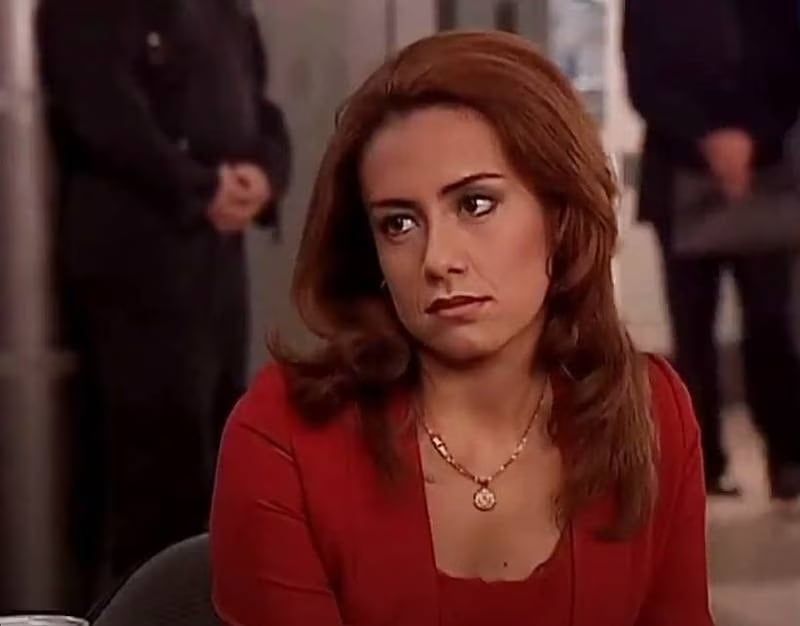 Lydia era la secretaria de Pedro el escamoso