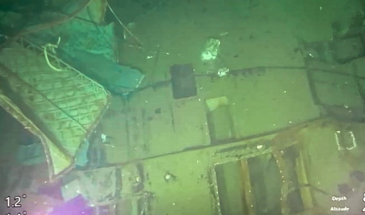 Los restos del submarino hundido en Indonesia -