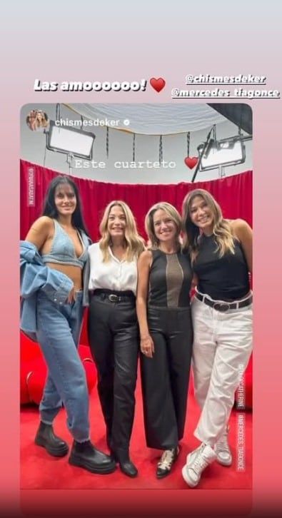 Oriana Sabatini modeló junto a Catherine Fulop.