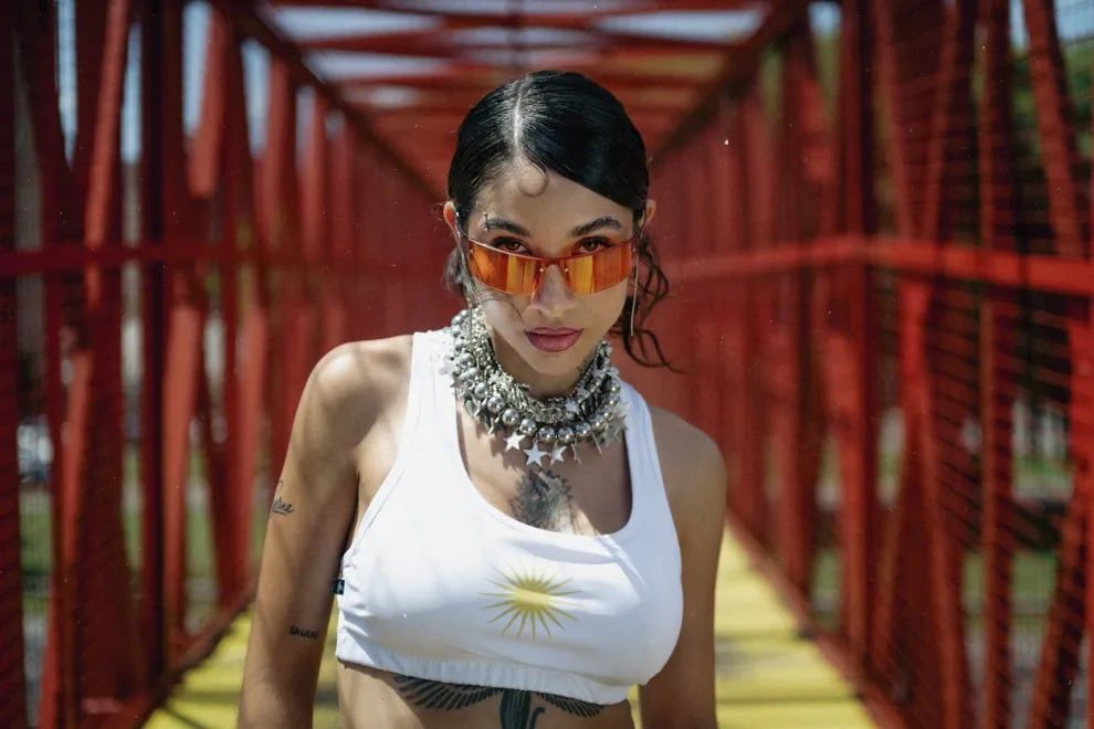 María Becerra estrenó, junto a Ivy Queen, "Primer Aviso".