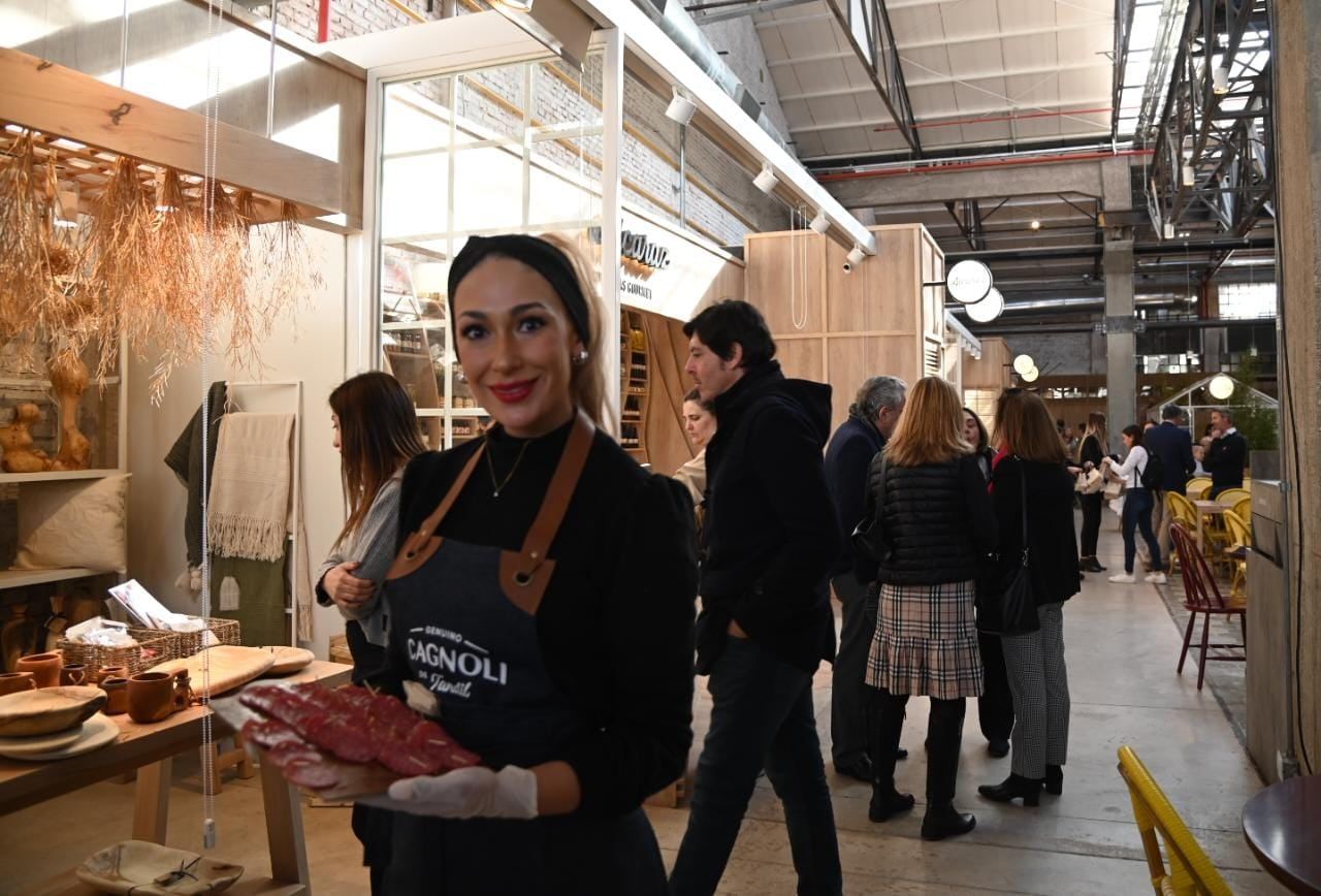 30 locales y 130 puestos de trabajo.