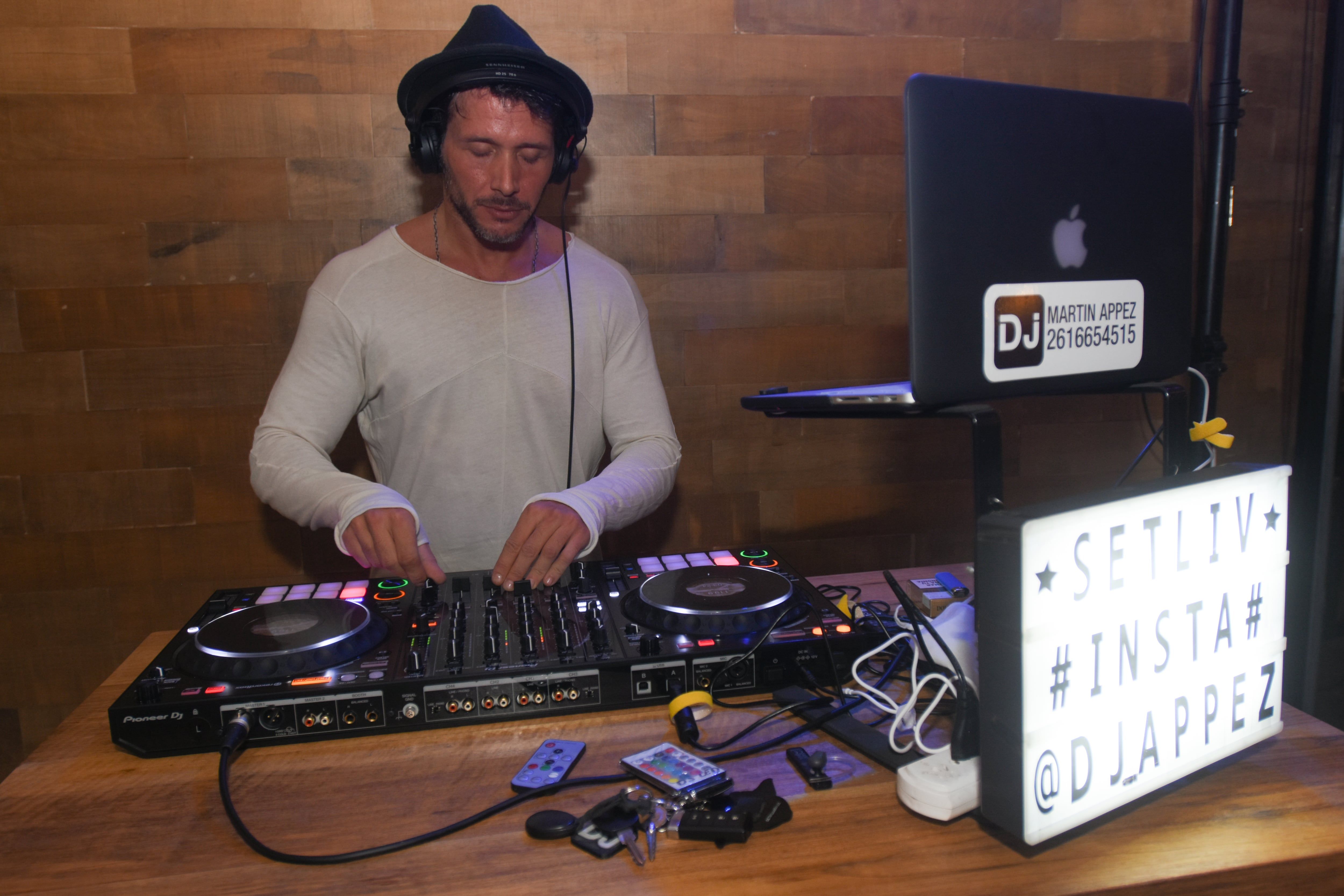 Dj Martín Appez.