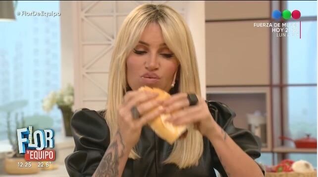 Flor Peña en Telefé