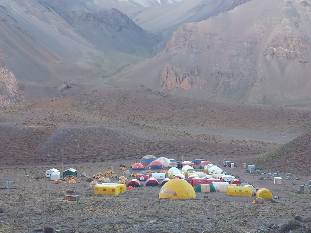 Ya son 4 los casos de coronacvirus confirmados en el Aconcagua en esta temporada. Foto: Gentileza.