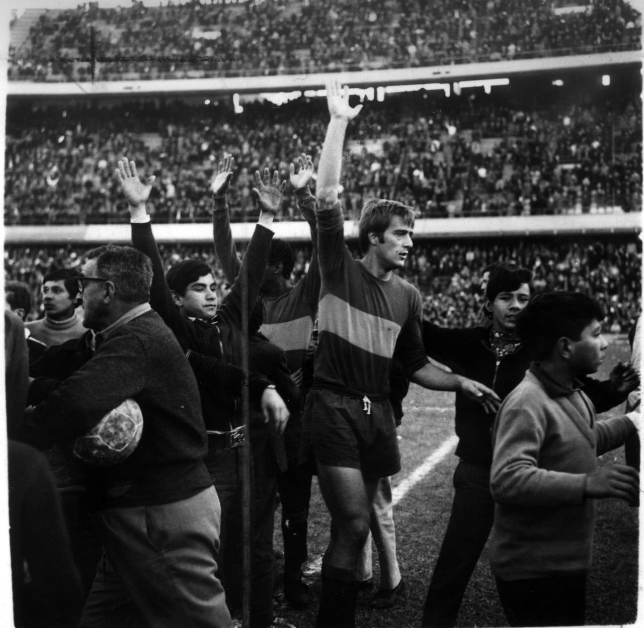 Silvio Marzolini durante su etapa de jugador. / Clarín