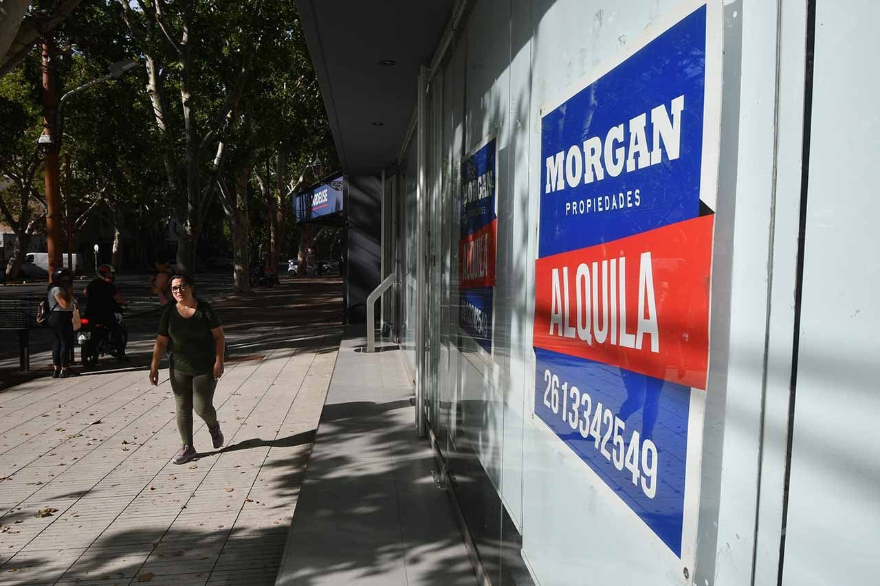 La oferta de alquileres continúa en aumento, con un crecimiento del 134% desde principios de año.

Foto: José Gutierrez / Los Andes 