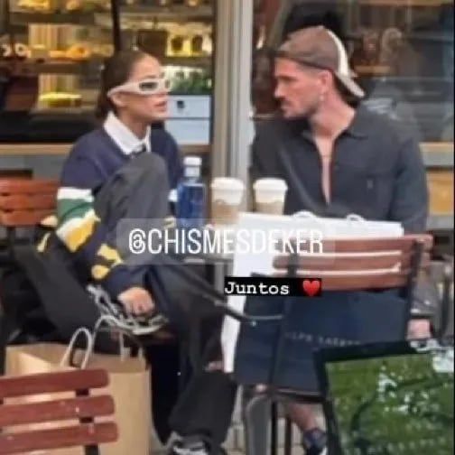 Tini y De Paul fueron vistos caminando por las calles de Madrid