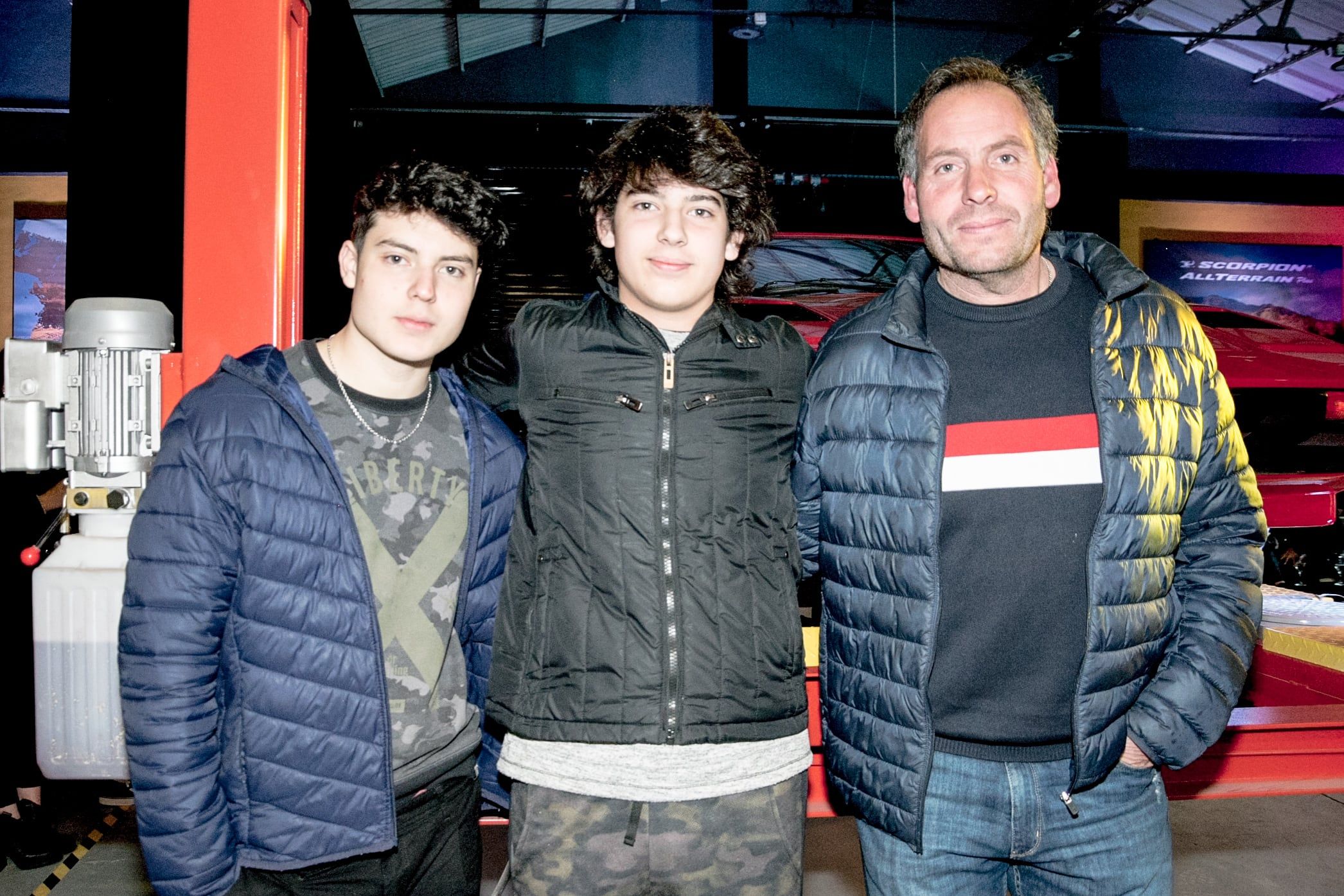 Javier Moll y sus hijos Francisco y Santiago
PH: Romi Abell