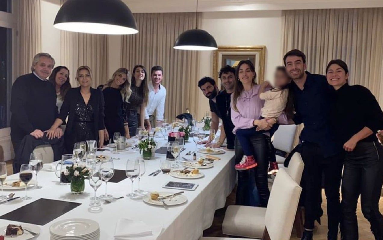 La foto de la fiesta de cumpleaños de Fabiola Yáñez con Alberto Fernández en la Quinta de Olivos -