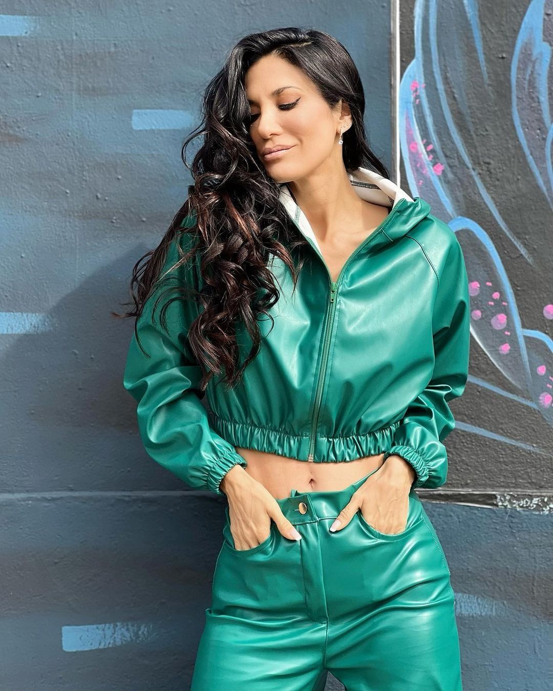 Silvina Escudero demostró porqué el turquesa es su mejor color con un conjunto deslumbrante.