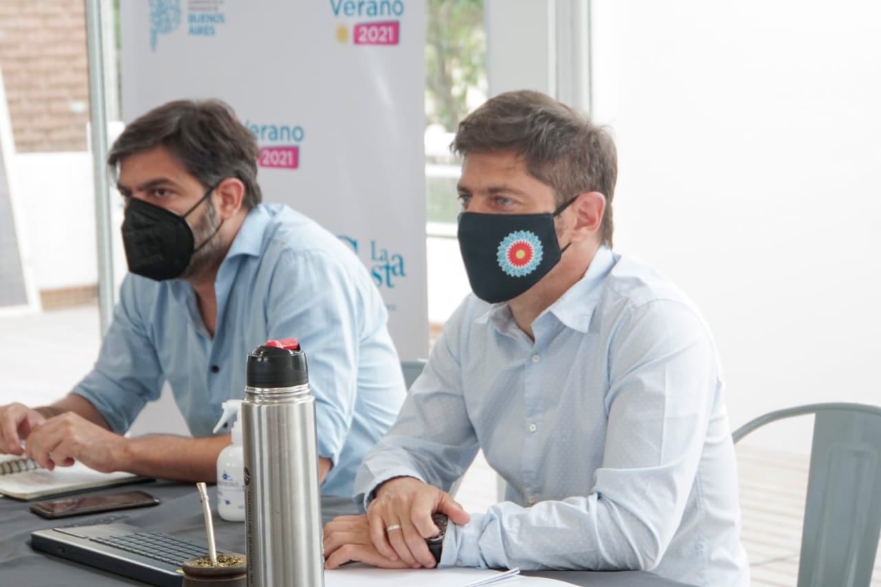 El gobernador bonaerense Axel Kicillof se reunió con intendentes de la Costa Atlántica para evaluar posibles medidas restrictivas ante el aumento de contagios por coronavirus.