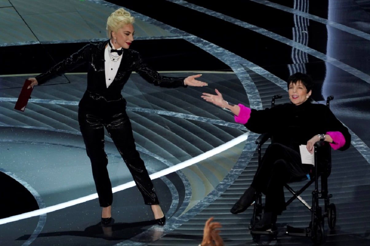 Divinas y legendarias: Lady Gaga y Liza Minnelli en la 94° entrega de los premios Óscar (AP)