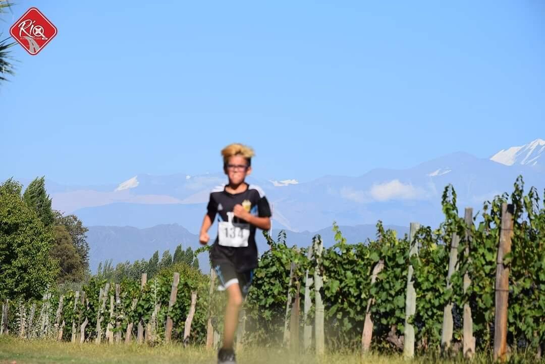 AMAVET lanzó su calendario de carreras 2021. / Gentileza.