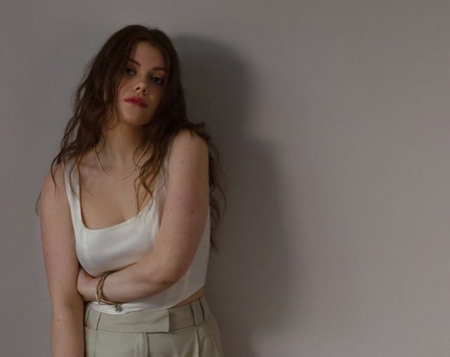 Así luce la actriz que encarnó a Lucy en Las crónicas de Narnia.