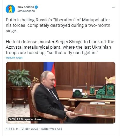 Un vídeo muestra a Putin desmejorado, encorvado y agarrado fuertemente a una mesa, lo cual inició los rumores sobre una posible enfermedad. La filmación se hizo viral y salieron muchas hipótesis.