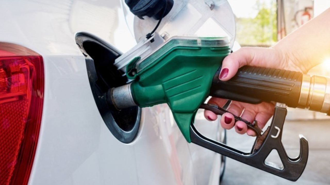Aumentaron los combustibles en noviembre.