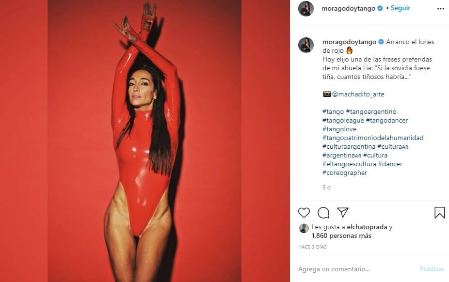 La bailarina compartió osadas fotos