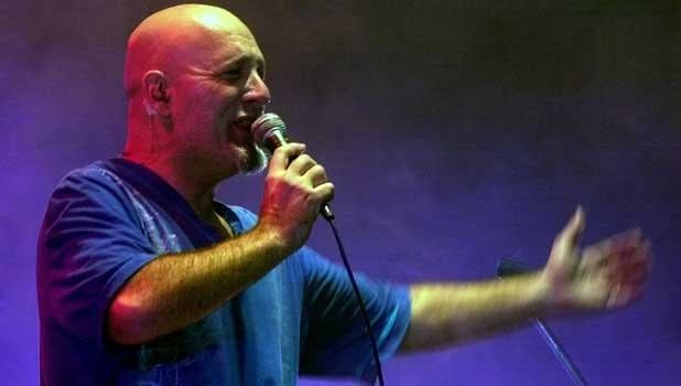 Gustavo Cordera se da impulso como solista.