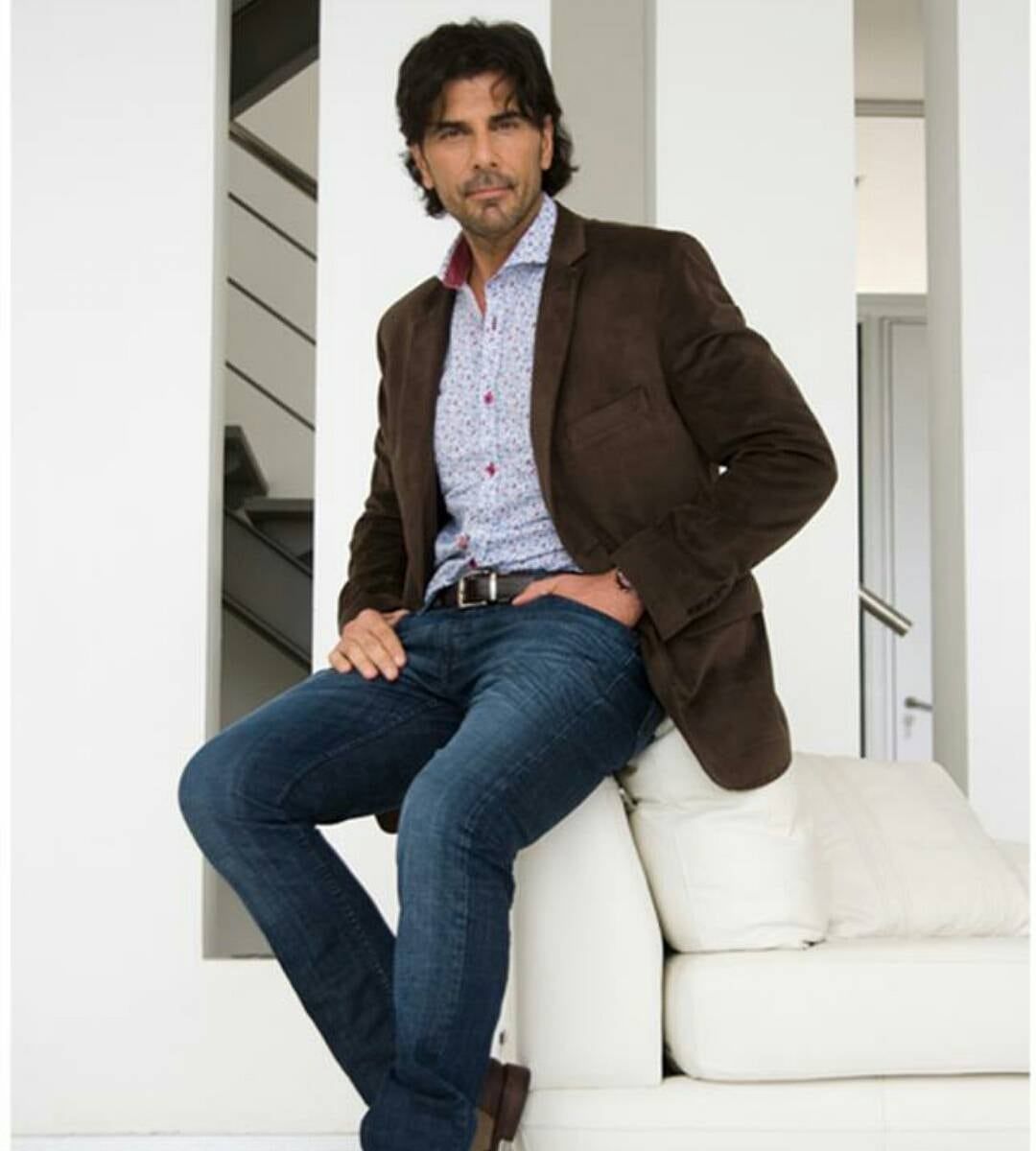 Juan Darthés vive en Río de Janeiro.