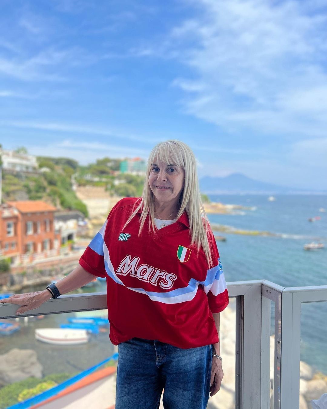 Claudia Villafañe esta en Nápoles