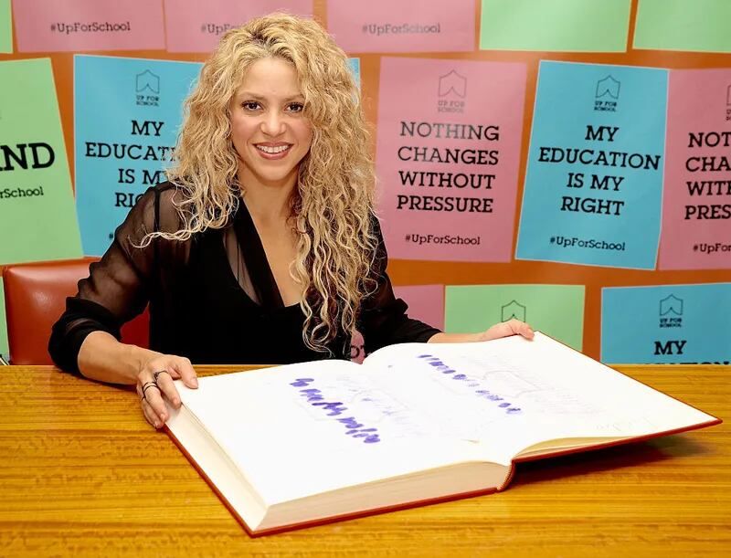 Shakira nunca dejó de lado su formación académica. (Web).