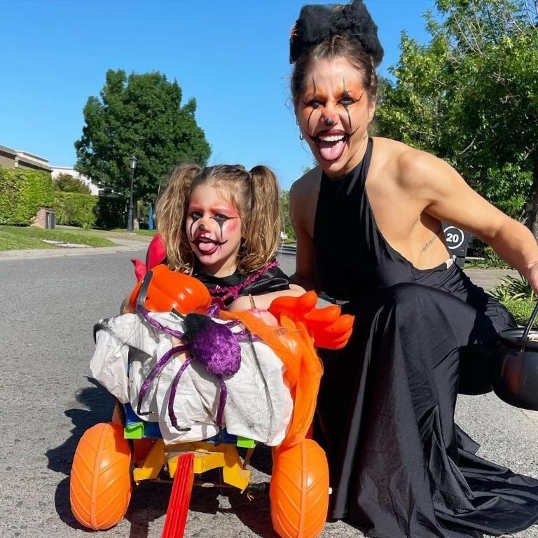 Así se ve hoy Lola, la hija de Adabel Guerrero