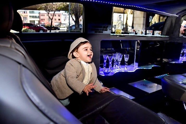 El primer año de Vitto, el Belén Francese y Fabián Lencinas.