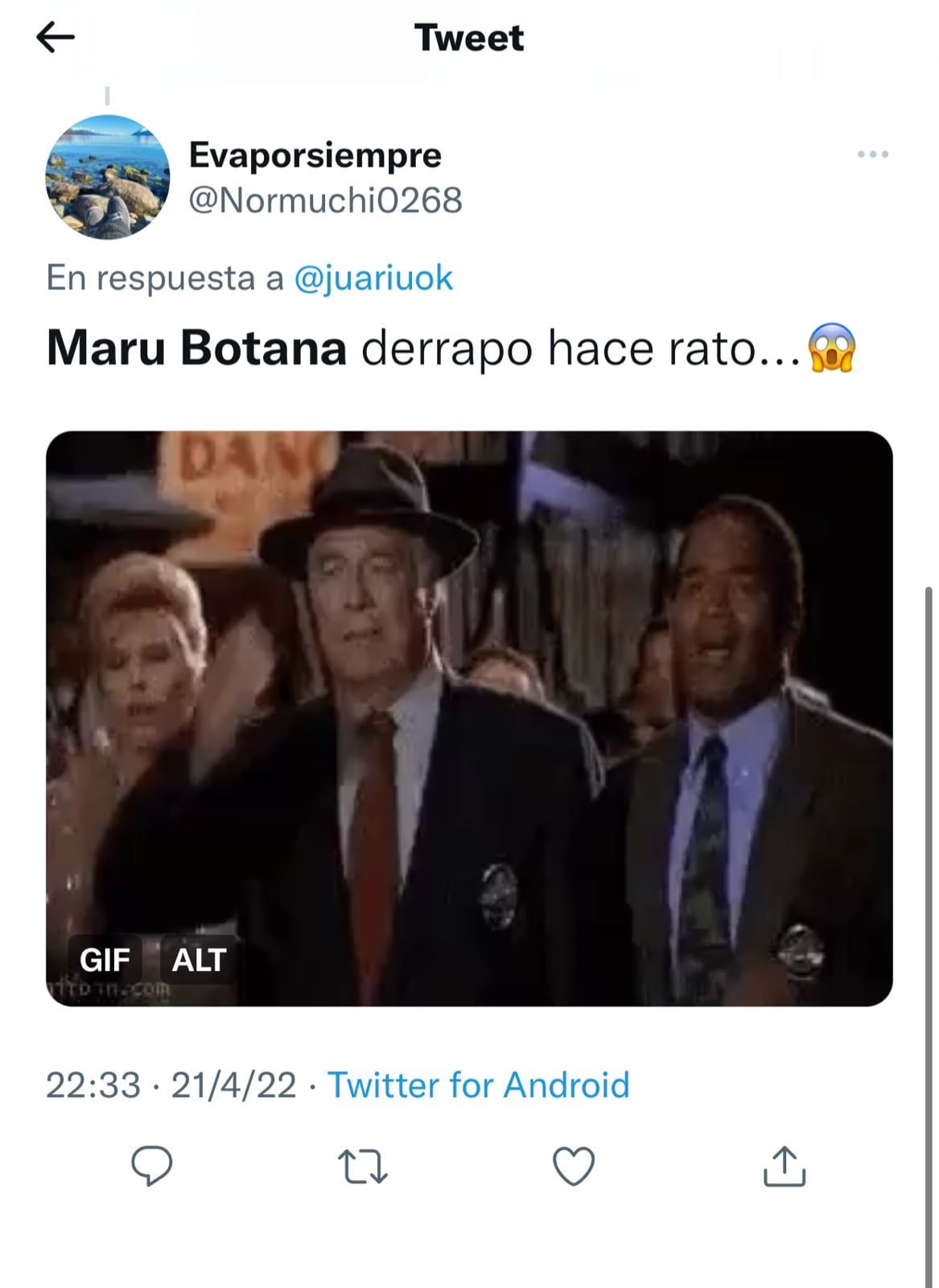 Maru Botana fue tendencia en las redes por besar un vidrio.