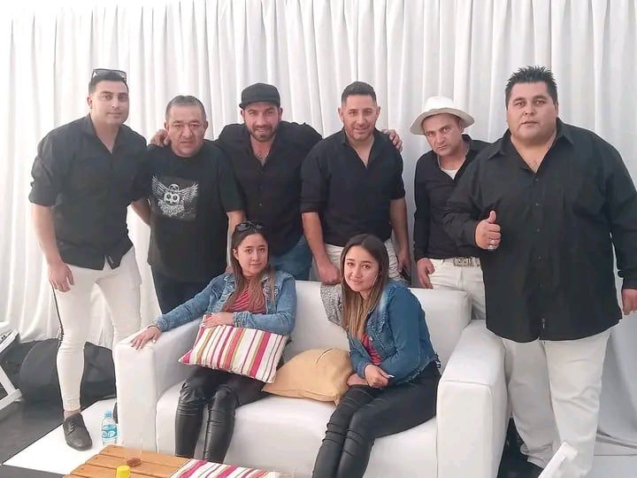 Yose y Angie son un éxito en las redes y ya grabaron su primer clip