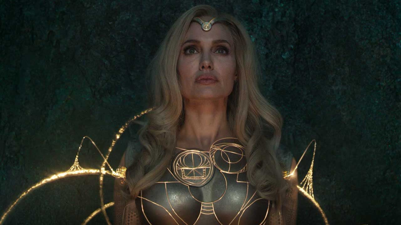 Eternals propone un desarrollo de personajes, un entramado mucho más complejo y una variedad de elementos que la posicionan entre una de las cintas más complejas de la franquicia.