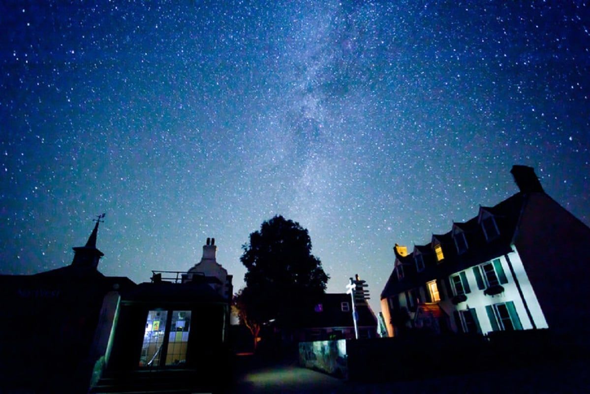 La contaminación lumínica es mínima (o nula) en Sark -