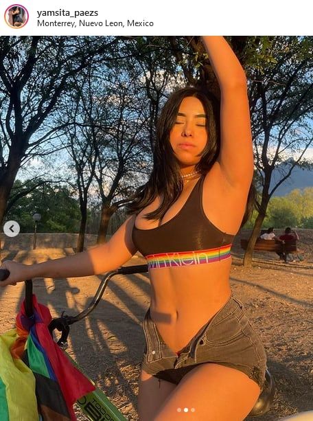 Una joven le regaló a su novio una moto porque la dejó subir contenido a la plataforma.