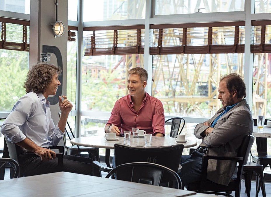 El actor vuelve a la pantalla después de ocho años y admite que su incentivo fue unirse a Suar.