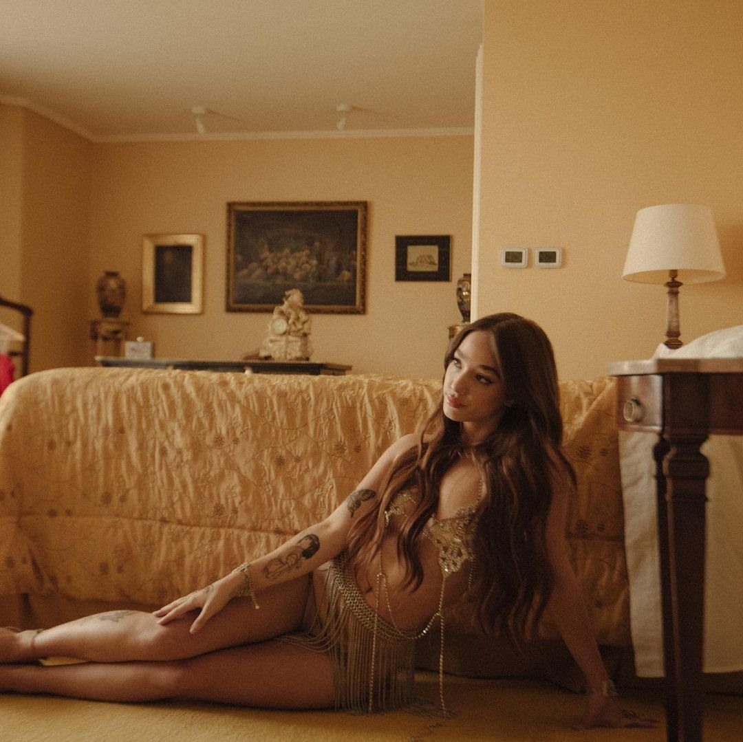 Ángela Torres para infarto en redes.