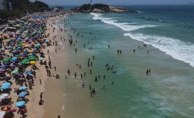 Ola de calor extremo en Brasil rompe récords de sensación térmica: en Río de Janeiro superó los 58 grados
