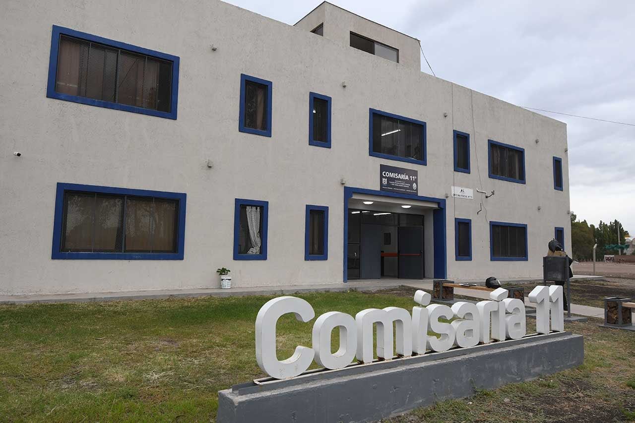 Comisaria 11 de Luján de cuyo donde se encuentra alojado el humorista Cacho Garay, denunciado por violencia de géneroFoto:José Gutierrez / Los Andes