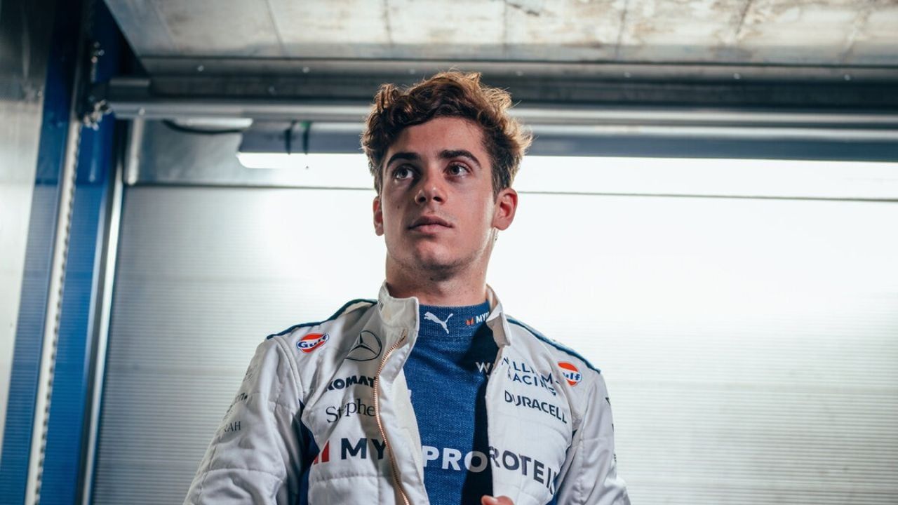 Cuál es la altura y el peso de Franco Colapinto, el piloto argentino de ...