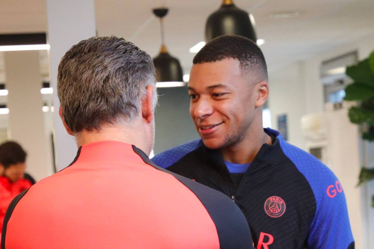 Mbappé ya se puso a las órdenes de Galtier en el PSG (Prensa PSG)