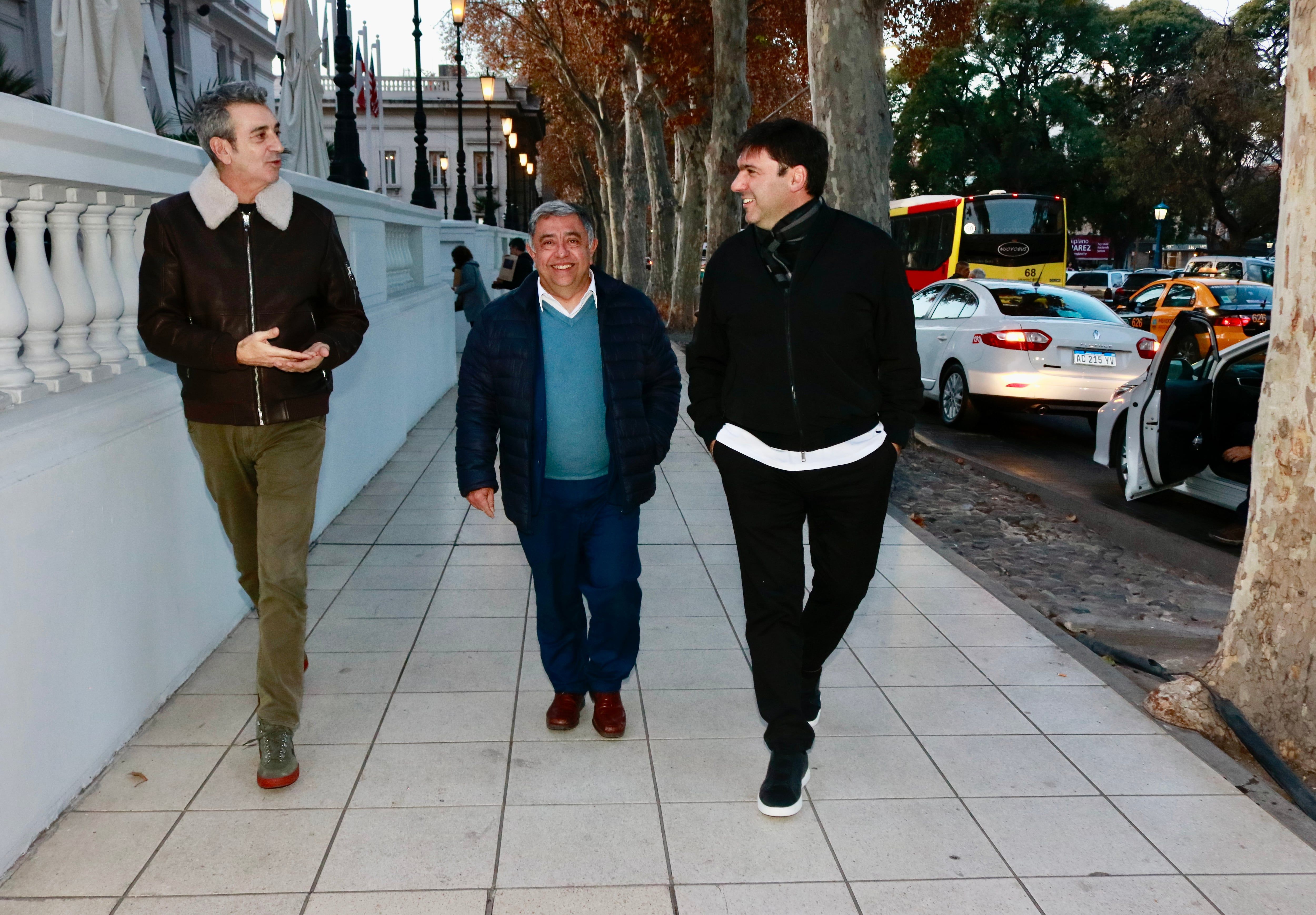 Florencio Randazzo con Raul Mercau y Diego Bossio