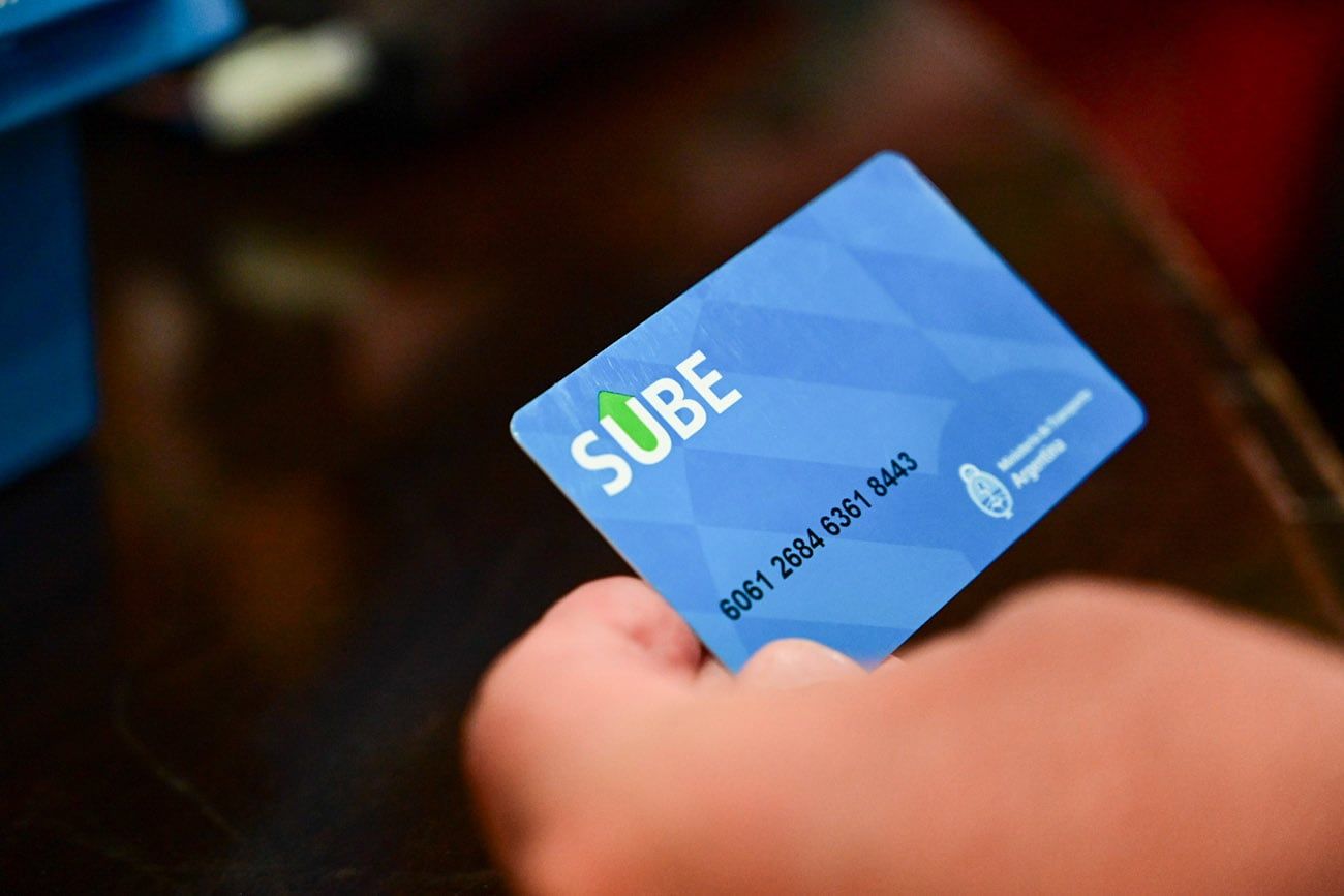 Tarjeta SUBE. Martín Llampáyas / La Voz