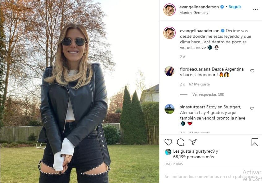 Evangelina Anderson en redes