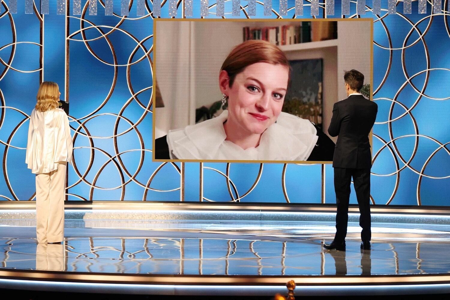 Emma Corrin ganó como mejor actriz por su rol de la princesa Diana en The Crown -