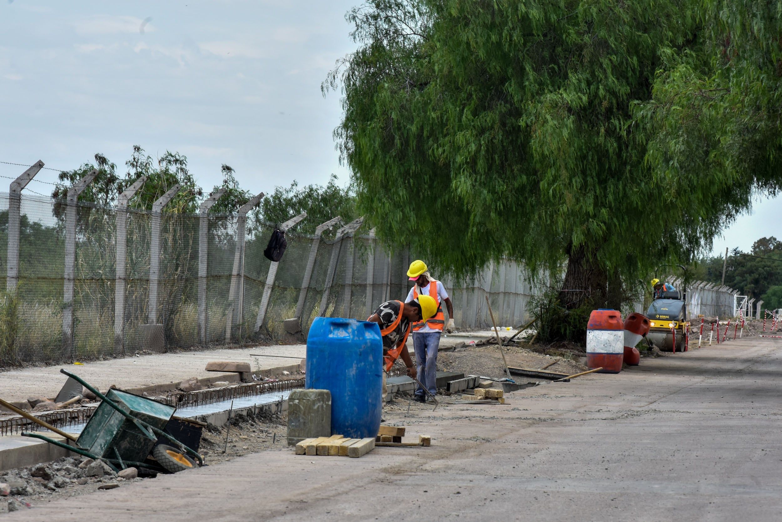 Se realizó un relevamiento de Obras realizadas en calle Dr. Cicchitti, entre el canal Papagayos y Regalado Olguín.