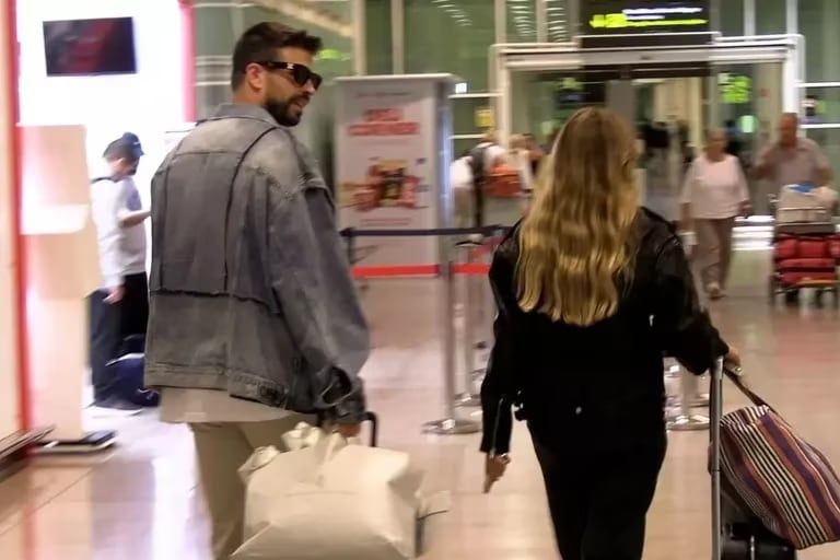 Clara Chía Martí estaría de acuerdo con que Gerard Piqué se vea con otras mujeres.