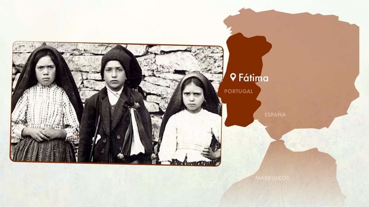 Jacinta, Francisco y Lucía, los tres niños que vieron por primera vez a la Virgen de Fátima.