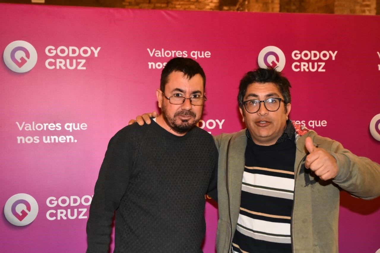 Godoy Cruz agasajó a docentes y celadores por el día del maestro con una fiesta solidaria