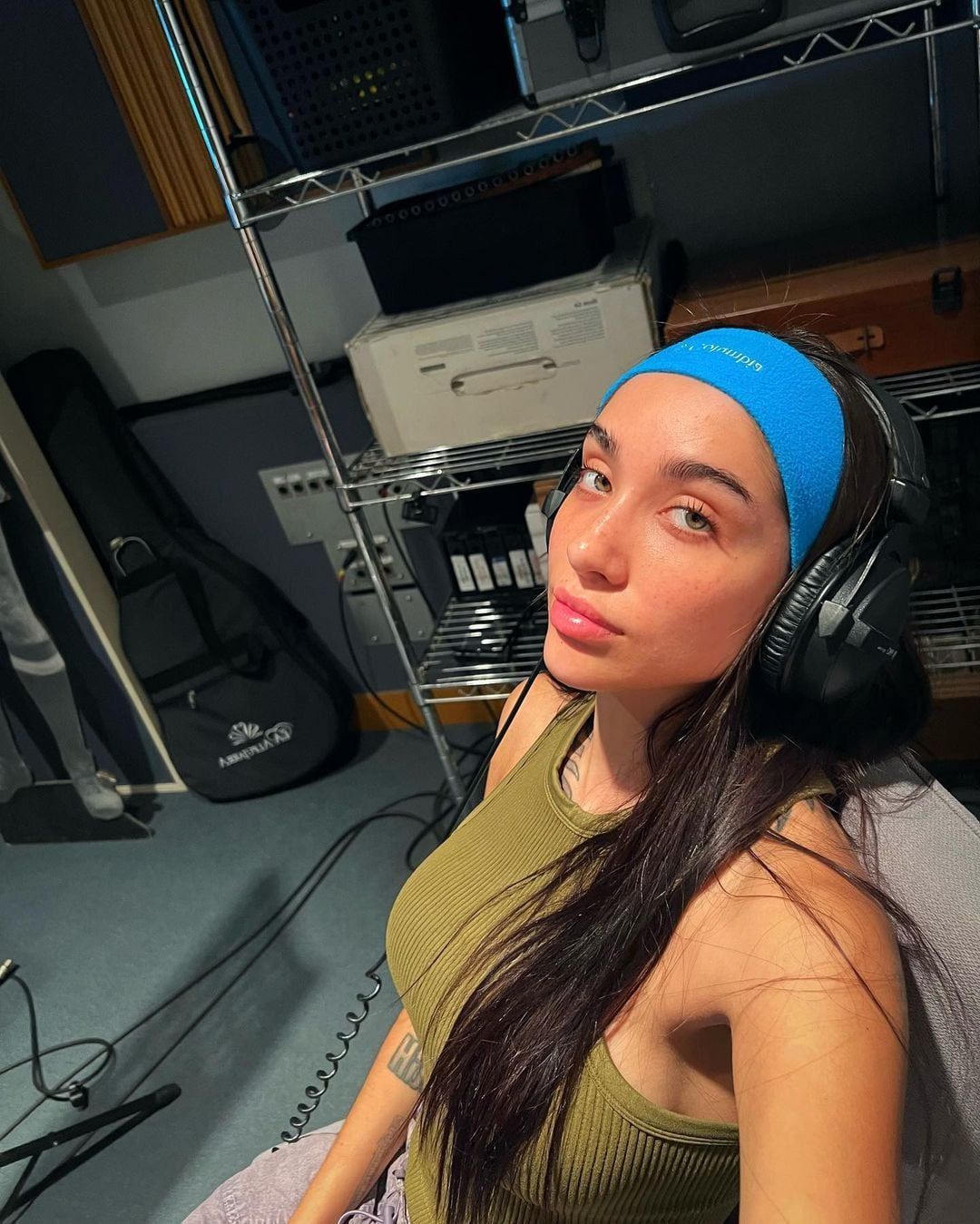 Los llamativos escotes de María Becerra. / Instagram