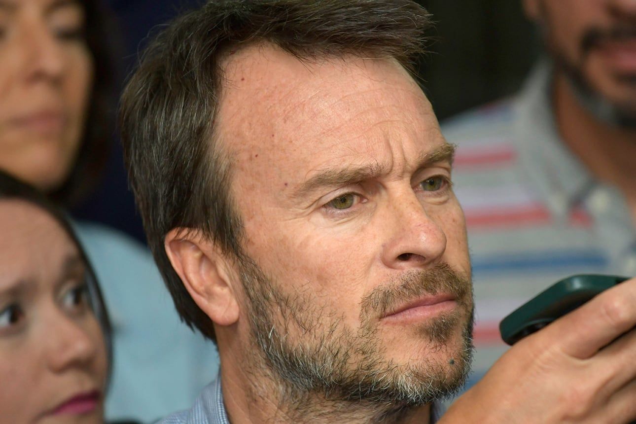 22 de octubre de 2023 Elecciones presidenciales 2023 en todo el país.Lisandro Nieri , Patricia Giménez y Tadeo García Zalazar, en el búnker del frente Cambia MendozaFoto: Orlando Pelichotti