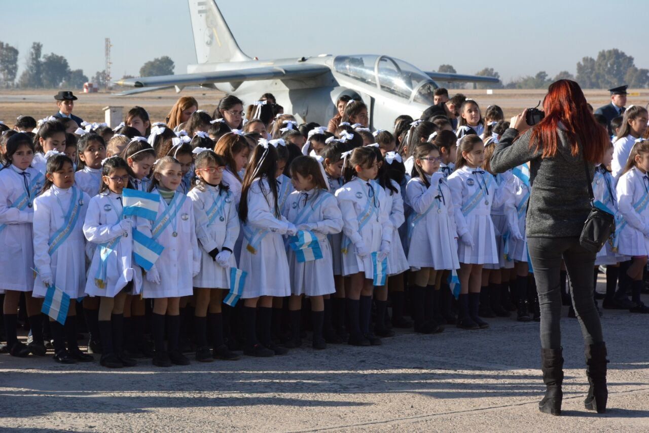 Jura de Bandera en la IV Brigada Aérea.