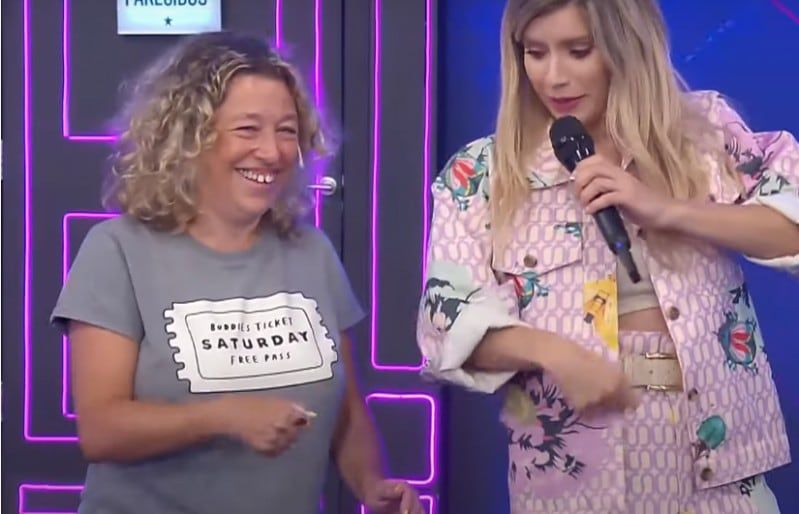 Una mujer se presentó como parecida a Maru Botana y le dijeron que tenía más rasgos de Shakira. ¿Vos qué crees?
